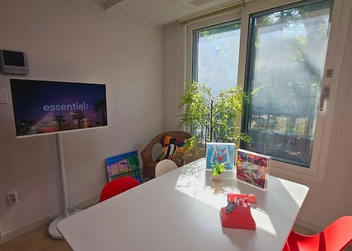 Near Jamsil Coex Lotteworld - Full Option Lovely House Seul